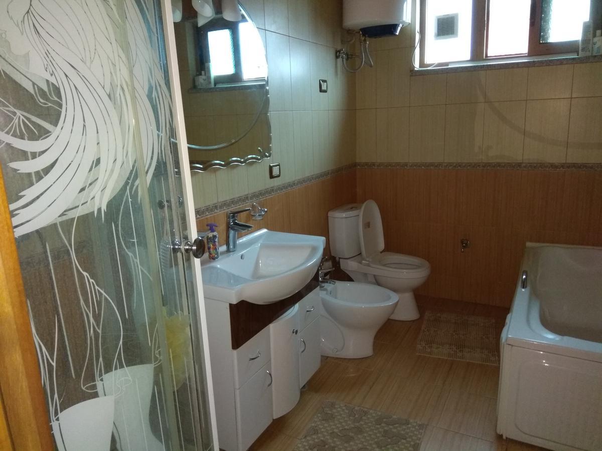 Shoshi'S House. Apartament Szkodra Zewnętrze zdjęcie